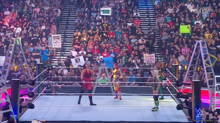 beckyppv20220702_00_03_25_00_Still176.jpg