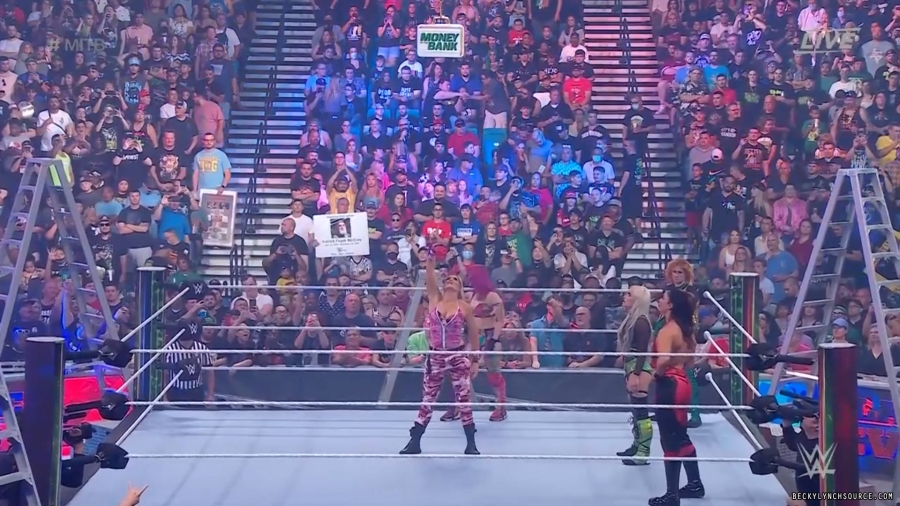 beckyppv20220702_00_04_13_00_Still208.jpg