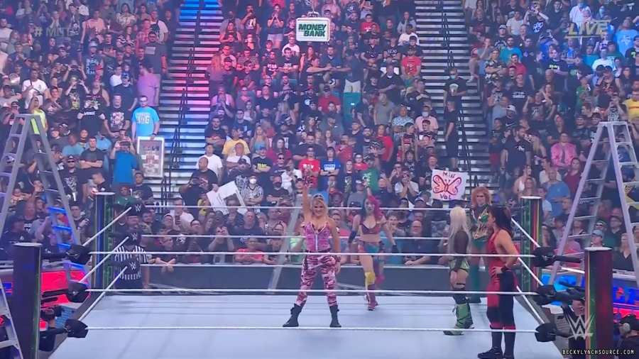 beckyppv20220702_00_04_15_00_Still210.jpg