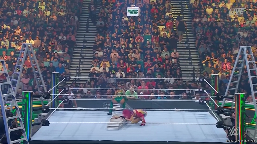 beckyppv20220702_00_07_24_26_Still393.jpg