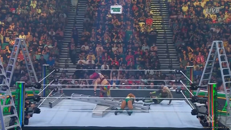 beckyppv20220702_00_07_44_15_Still429.jpg