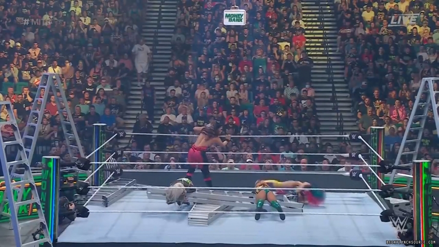 Click to view full size image
==============
beckyppv20220702_00_07_52_15_Still442.jpg beckyppv20220702_00_07_52_15_Still442.jpg