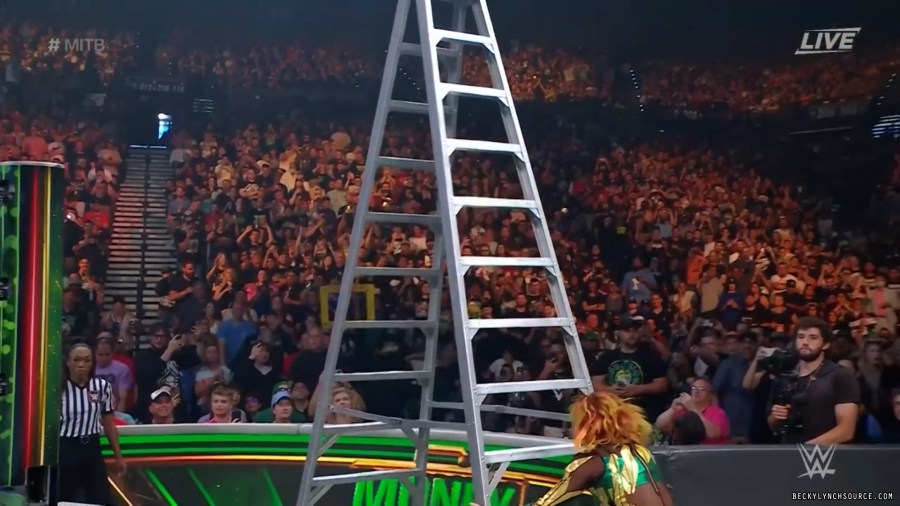 beckyppv20220702_00_20_10_00_Still818.jpg