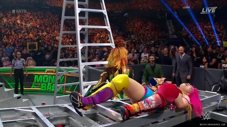 beckyppv20220702_00_20_14_00_Still826.jpg