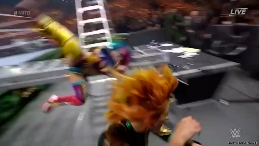 beckyppv20220702_00_20_25_05_Still849.jpg