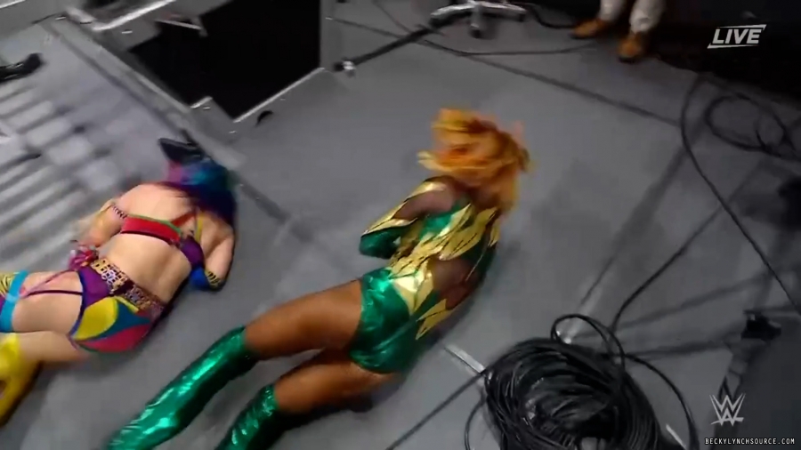 beckyppv20220702_00_20_25_20_Still850.jpg