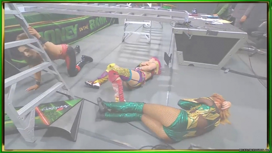 beckyppv20220702_00_21_06_15_Still902.jpg