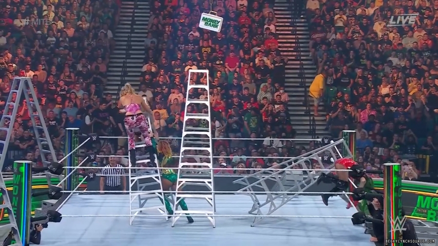 beckyppv20220702_00_22_10_15_Still934.jpg