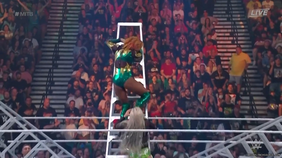 beckyppv20220702_00_22_20_15_Still954.jpg