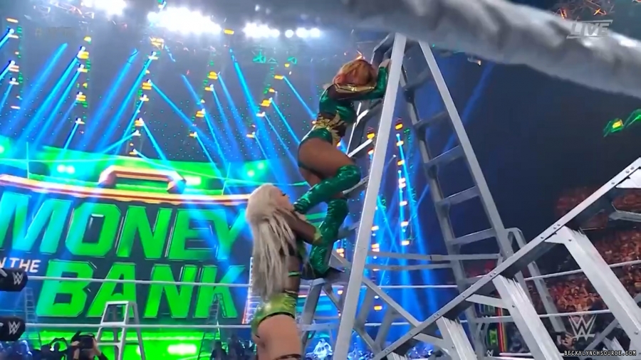 beckyppv20220702_00_22_21_00_Still955.jpg