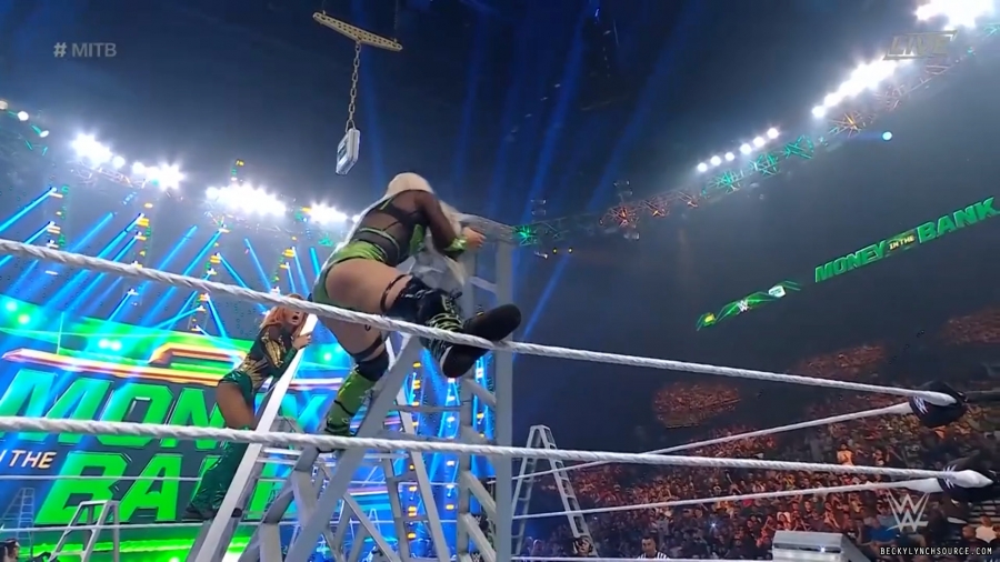 beckyppv20220702_00_22_37_00_Still987.jpg
