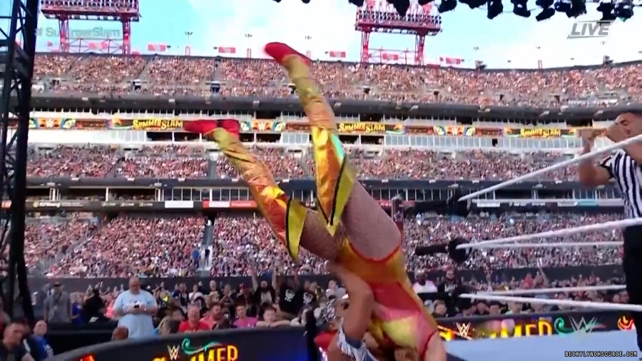 beckyppv20220730_00_12_24_15_Still1205.jpg