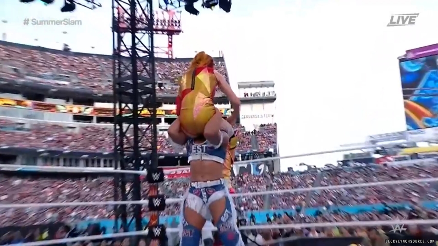 beckyppv20220730_00_15_10_00_Still1521.jpg