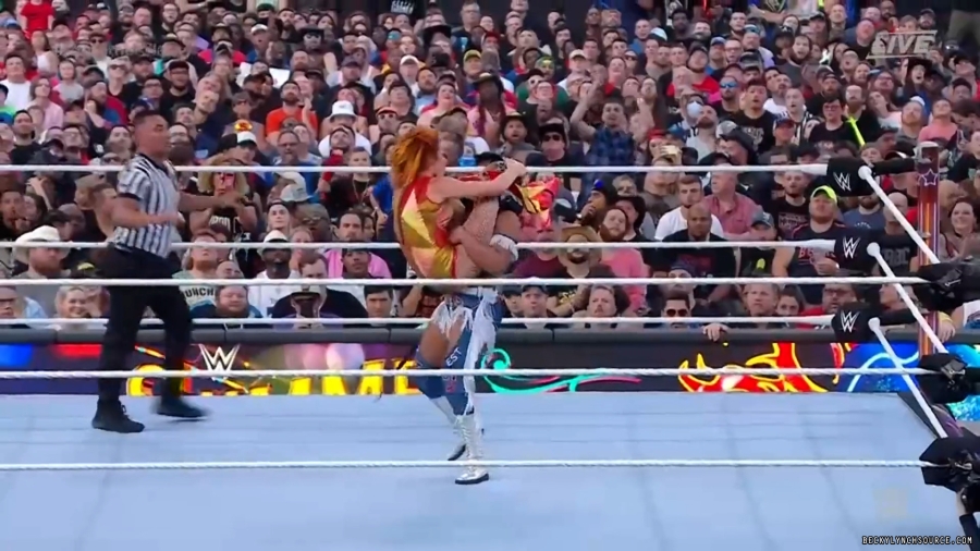 beckyppv20220730_00_15_17_00_Still1535.jpg