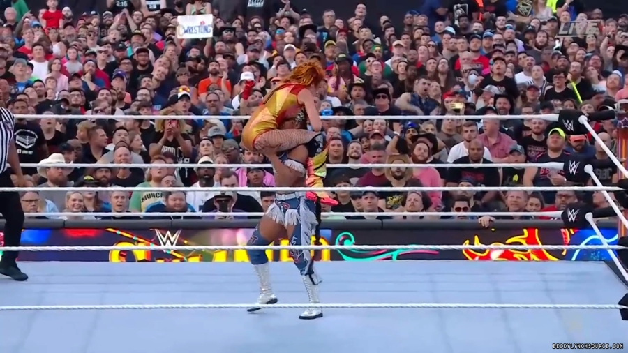 beckyppv20220730_00_15_18_00_Still1537.jpg