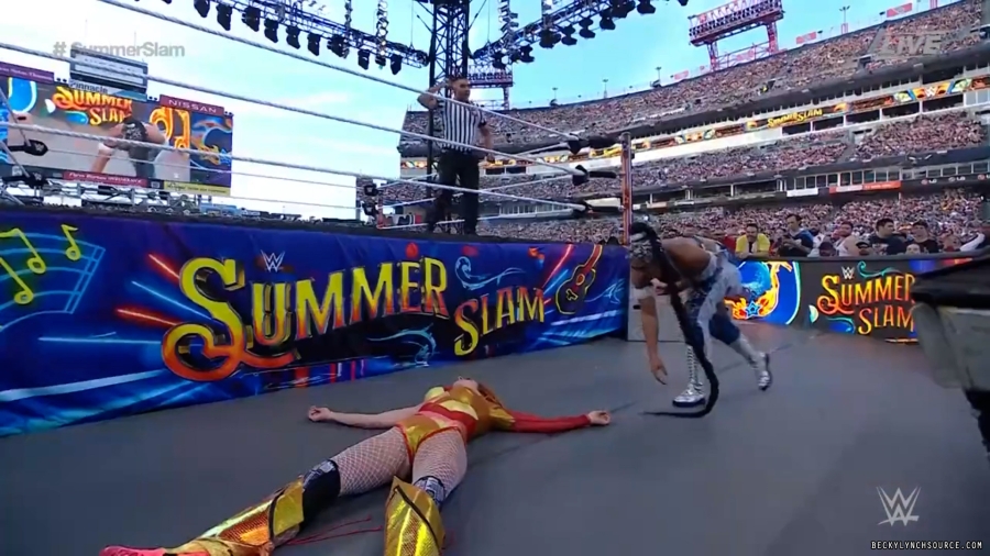 beckyppv20220730_00_16_15_15_Still1650.jpg
