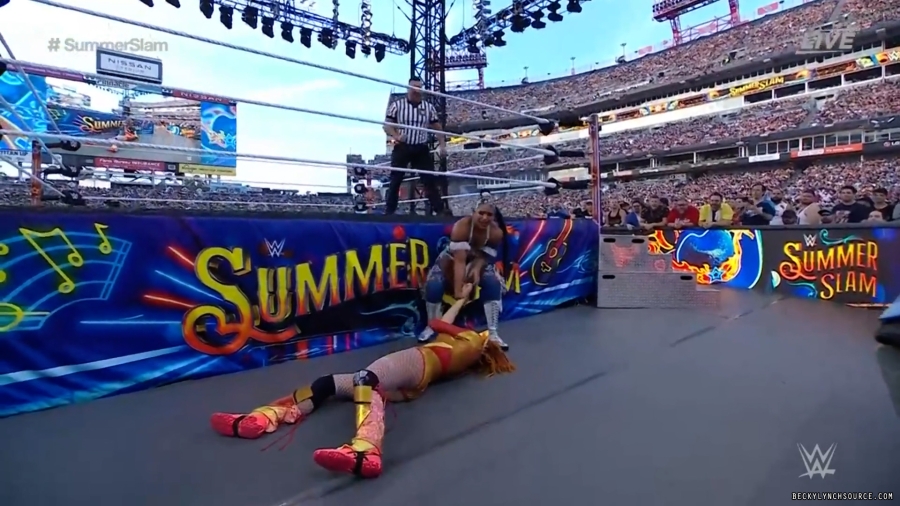 beckyppv20220730_00_16_19_15_Still1658.jpg