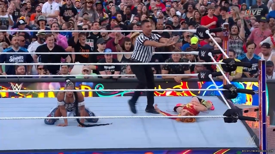 beckyppv20220730_00_16_33_00_Still1683.jpg