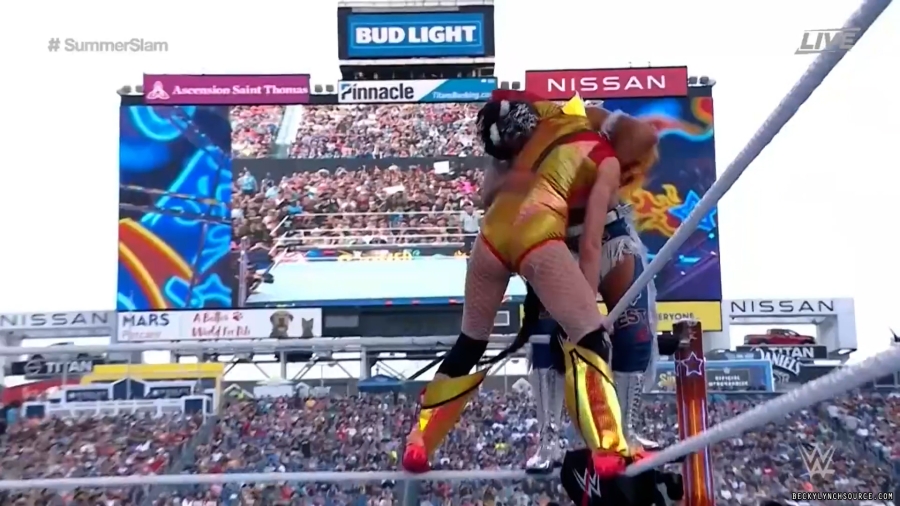 beckyppv20220730_00_17_45_15_Still1788.jpg