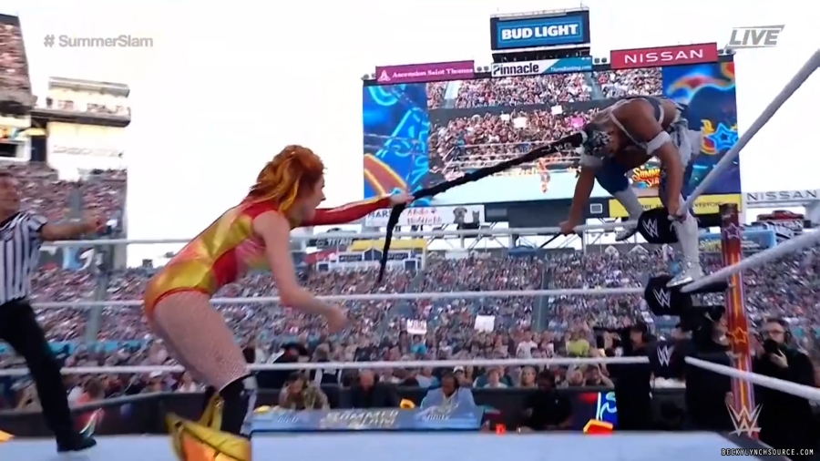 beckyppv20220730_00_17_50_00_Still1797.jpg