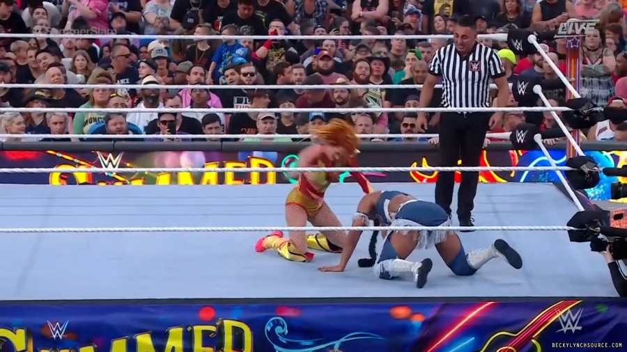 beckyppv20220730_00_18_38_00_Still1880.jpg