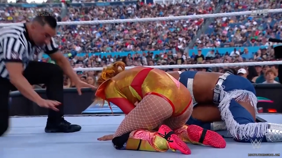 beckyppv20220730_00_18_44_00_Still1892.jpg