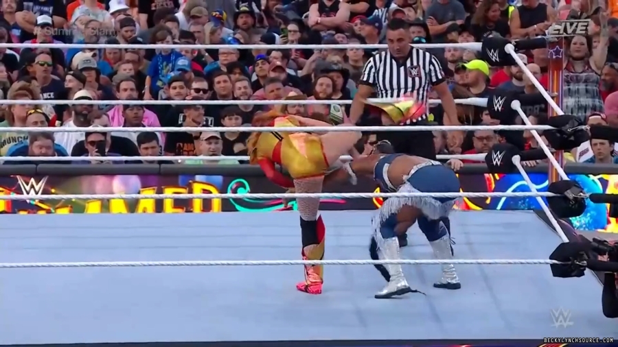beckyppv20220730_00_18_52_00_Still1908.jpg