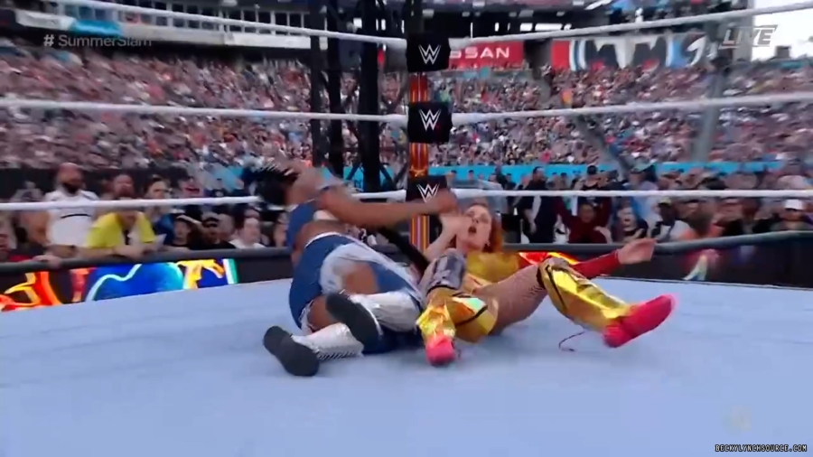 beckyppv20220730_00_19_16_00_Still1956.jpg