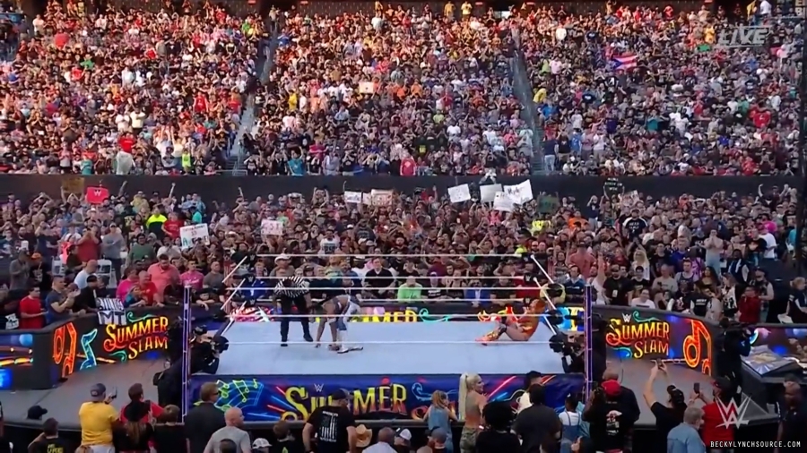 beckyppv20220730_00_19_45_15_Still2002.jpg