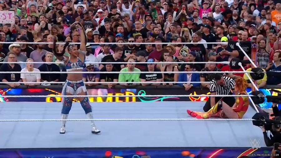 beckyppv20220730_00_20_32_15_Still2070.jpg
