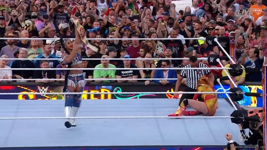 beckyppv20220730_00_20_37_15_Still2080.jpg