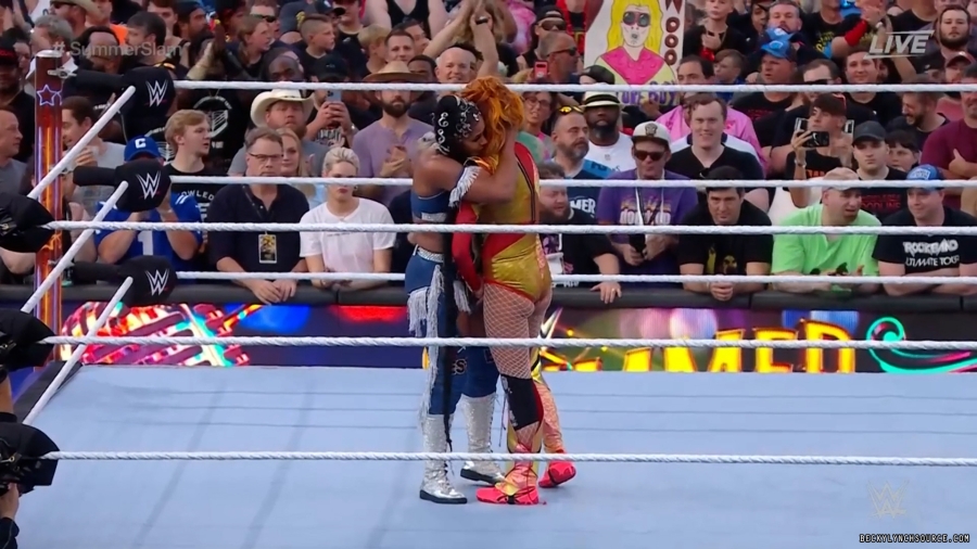 beckyppv20220730_00_21_33_00_Still2187.jpg