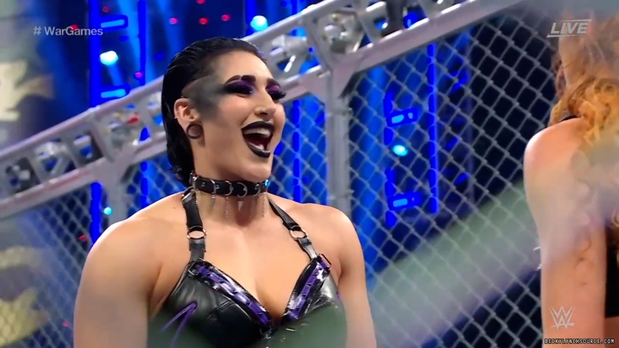beckyppv20221126_00_41_45_15_Still690.jpg