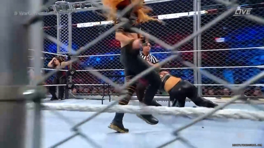 beckyppv20221126_00_43_08_15_Still827.jpg