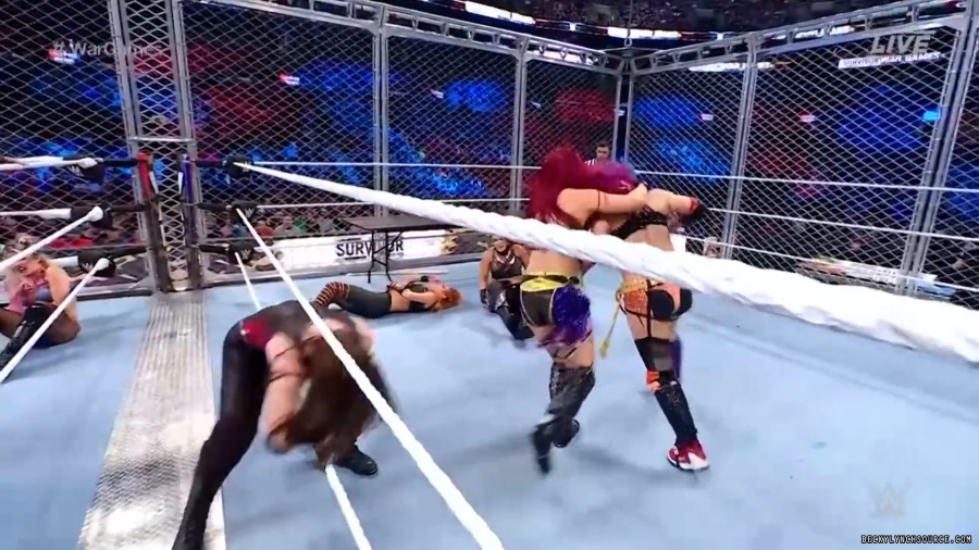beckyppv20221126_00_44_04_15_Still936.jpg
