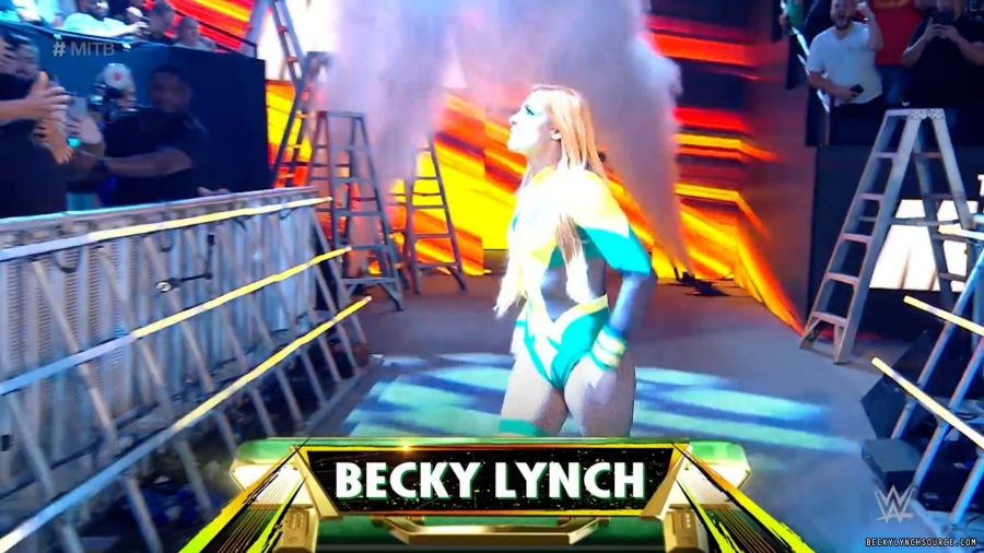 beckyppv20230701_00_02_12_20_Still066.jpg