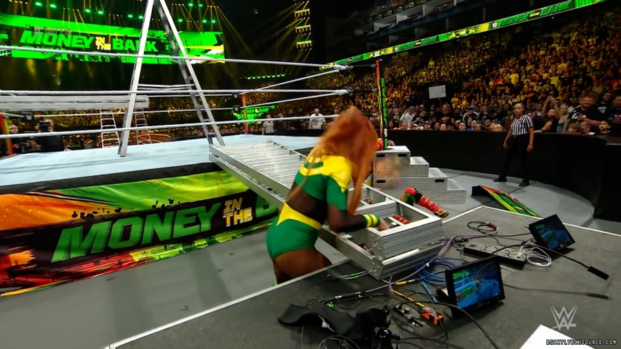 beckyppv20230701_00_06_52_00_Still864.jpg