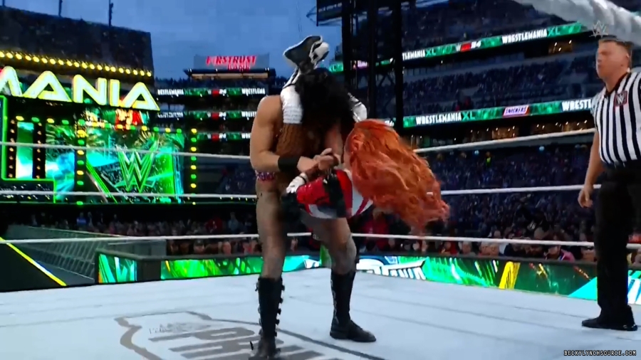 beckyppv20240406_00_06_05_25_Still1290.jpg