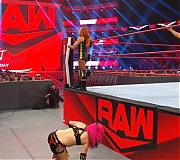 beckyraw20191209_Still1010.jpg