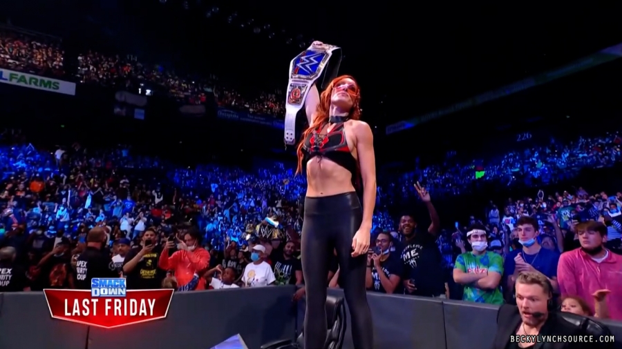 beckyraw20211004_00_01_13_00_Still073.jpg