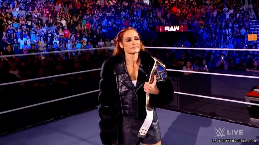 beckyraw20211004_00_01_35_15_Still076.jpg