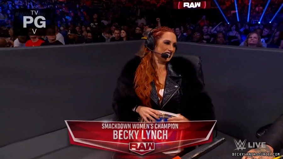 beckyraw20211004_00_11_23_15_Still706.jpg
