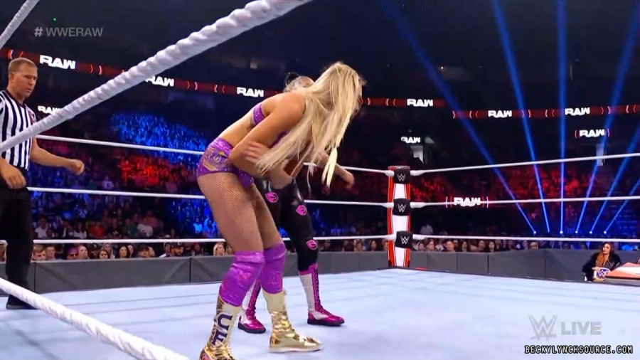 beckyraw20211004_00_14_27_15_Still791.jpg