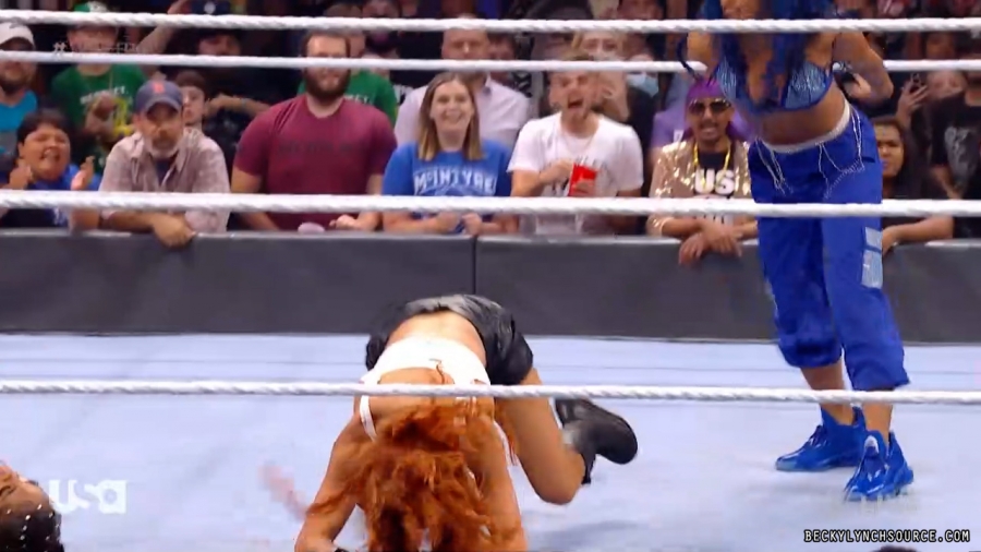 beckyraw20211004_00_21_00_15_Still992.jpg