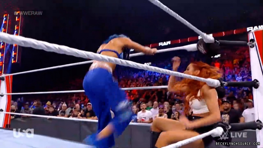 beckyraw20211004_00_21_07_15_Still1006.jpg