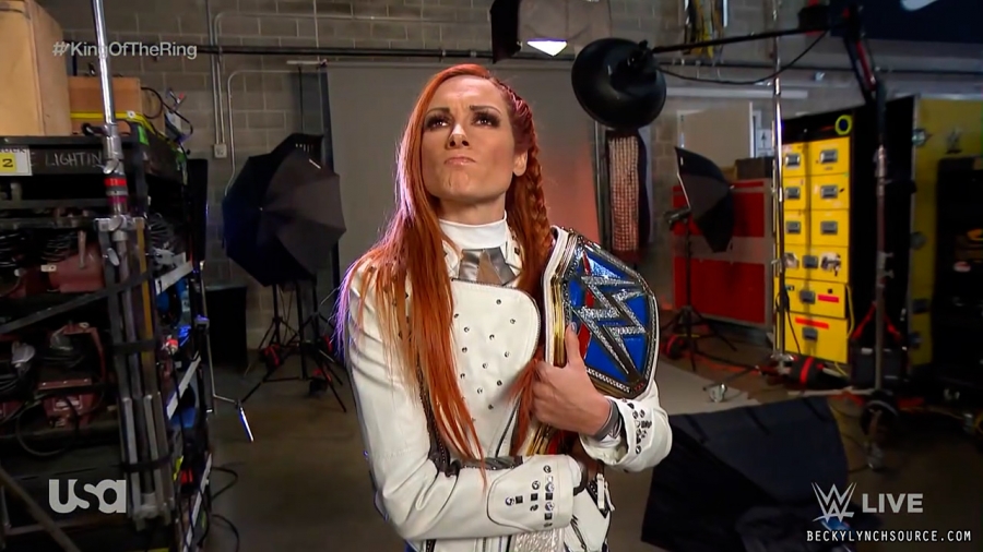 beckyraw20211011_00_00_01_15_Still002.jpg