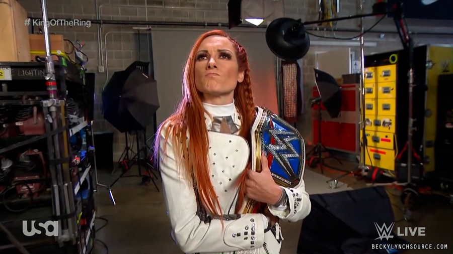 beckyraw20211011_00_00_02_00_Still003.jpg