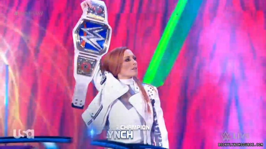beckyraw20211011_00_01_19_15_Still156.jpg