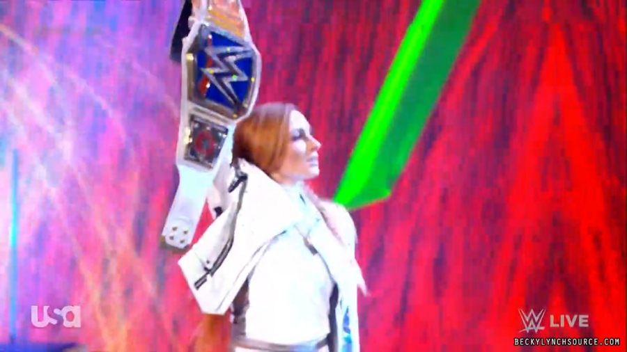 beckyraw20211011_00_01_20_00_Still157.jpg