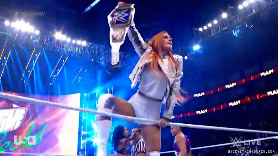 beckyraw20211011_00_02_01_15_Still236.jpg